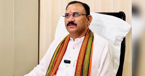 सड़क हादसे में अब घायलों को मुफ्त मिलेगा इलाज, आयुष्मान भारत योजना के तहत सरकार का बड़ा फैसला; 7 दिन डेढ़ लाख तक खर्च उठाएगी सरकार