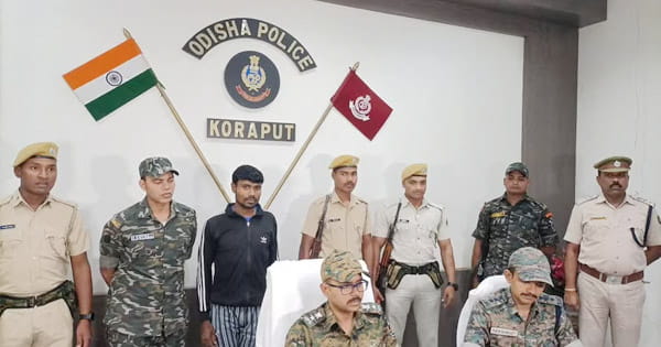 कोरापुट में बड़ा नक्सल ऑपरेशन, माओवादी लीडर कुंजम हिडमा गिरफ्तार, भारी मात्रा में AK-47 समेत विस्फोटक बरामद