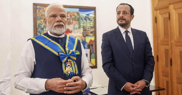 साइप्रस ने पीएम मोदी को सर्वोच्च सम्मान ‘ग्रैंड क्रॉस ऑफ द ऑर्डर ऑफ मकारियोस III’ से नवाजा, G7 में हिस्सा लेने कनाडा होंगे रवाना