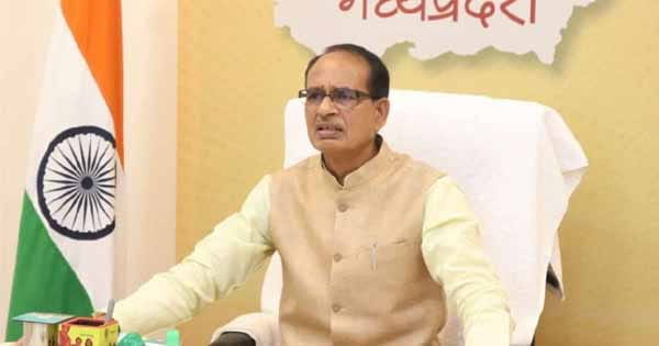 MP Cabinet: नर्मदा एक्सप्रेस-वे को दी मंजूरी, एक बार फिर बदला व्यापमं का नाम, 17 हाईवे पर प्राइवेट गाड़ियों को नहीं देना होगा टोल