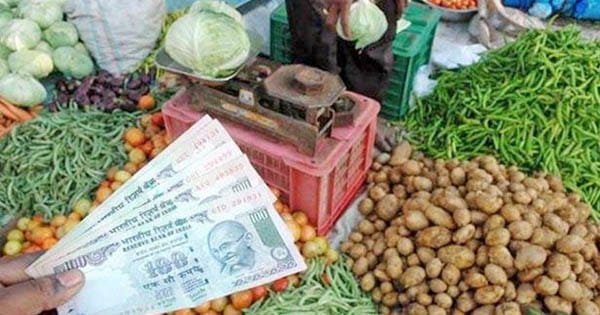 WPI Inflation Data : आम आदमी का दम निकाल रही महंगाई, जनवरी के मुकाबले 13.11% के स्तर पर पहुंची