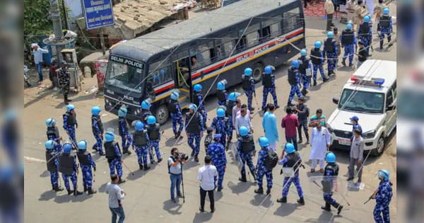 अब दिल्ली में भी चलेगा बुलडोजर: जहांगीरपुरी में हिंसा के आरोपियों के तोड़े जाएंगे घर, BJP पर भड़के ओवैसी