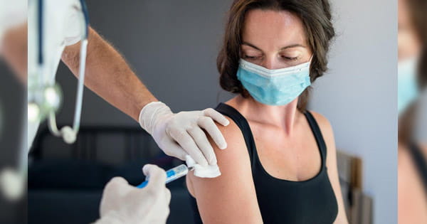 Corona Vaccine: अटकलों पर लगा विराम, छह नहीं 9 महीने बाद ही लग सकेगी बूस्टर डोज