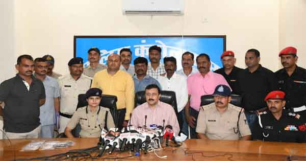 Jabalpur Crime News : लेफ्टिनेंट कर्नल के मकान में ऐसे हुई थी लाखों की चोरी, पुलिस ने आरोपी को पकड़ने के बाद किया खुलासा