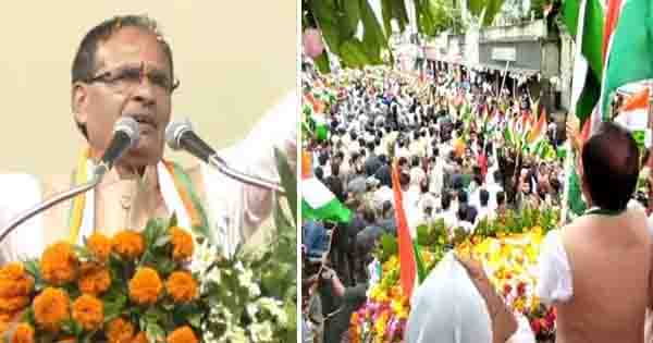 इंदौर में CM शिवराज की तिरंगा यात्रा, बोले- देश के लिए मरने की नहीं जीने की जरूरत