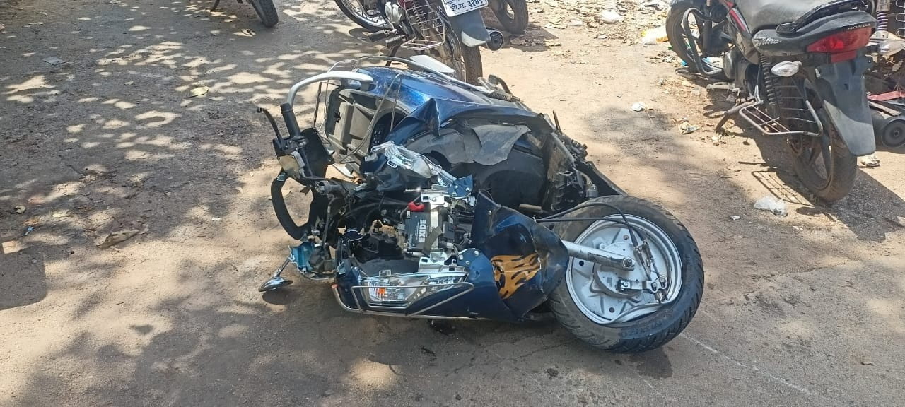 युवक को भारी वाहन ने कुचला, घटनास्थल पर ही मौत हो गई