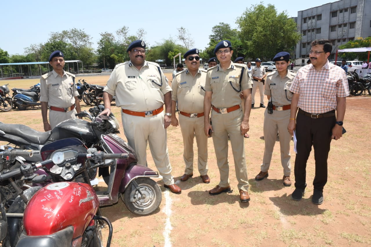 पुलिस ने वाहन चोरों के गिरोह का फर्दाफश किया, 125 दो पहिये वाहन जप्त किये गये