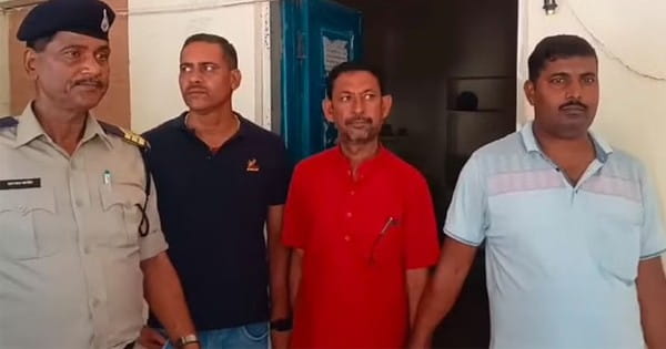 ग्वालियर लोकायुक्त की बड़ी कार्रवाई, 15 हजार की रिश्वत लेते पटवारी गिरफ्तार; ऑनलाइन नामांतरण करने के एवज में मांगी घूस
