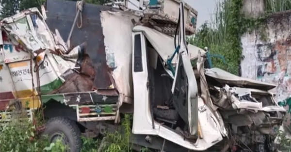कानपुर में दर्दनाक हादसा, पिकअप वाहन और डंपर की टक्कर से 4 की मौत; 9 घायल