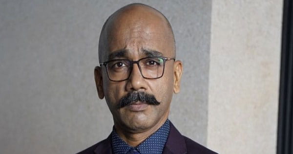 Bigg Boss के नैरेटर विजय विक्रम सिंह का ट्रोलिंग पर छलका दर्द, बोले- लोग मुझे गालियां और फैमिली को धमकी देते हैं; जानें इसके पीछे की वजह