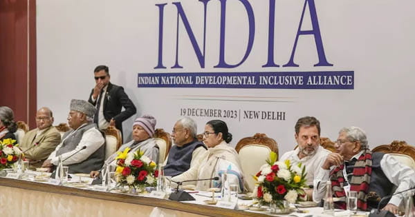 I.N.D.I.A गठबंधन की बैठक : ममता ने खड़गे को PM उम्मीदवार बनाने का रखा प्रस्ताव, केजरीवाल ने किया समर्थन