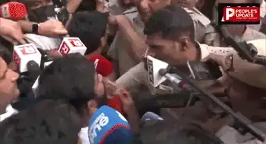 ‘लहरा दो तिरंगा’ कार्यक्रम से पहले अभिजीत दीपके हिरासत में, कनॉट प्लेस में बढ़ाई गई सुरक्षा