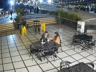 तलवार-डंडों से की ताबड़तोड़ तोड़फोड़, CCTV वायरल... 2 संदेही हिरासत में