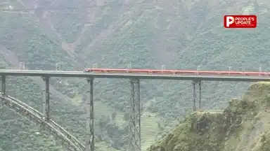 Vande Bharat Train: चिनाब ब्रिज पर 100 की रफ्तार से दौड़ी ट्रेन, कटरा-बनिहाल सफर होगा तेज; देखें शानदार नजारा