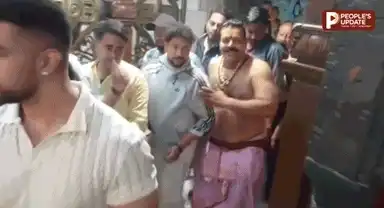 कुलदीप यादव और तिलक वर्मा ने किए बाबा महाकाल के दर्शन, वेस्टइंडीज पर जीत के बाद भस्म आरती में हुए शामिल