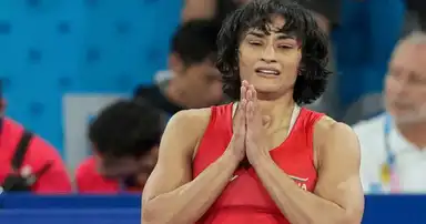 विनेश फोगाट की उम्मीदों पर हाईकोर्ट का झटका, वर्ल्ड चैंपियनशिप ट्रायल में नहीं ले सकेंगी हिस्सा