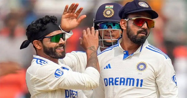 IND vs ENG 2nd Test : इंग्लैंड के खिलाफ दूसरे टेस्ट से पहले टीम इंडिया को लगा दोहरा झटका, टीम से बाहर हुए केएल राहुल और रविंद्र जडेजा